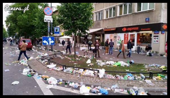 Tak wyglądała Warszawa po wizycie kibiców z Hiszpanii