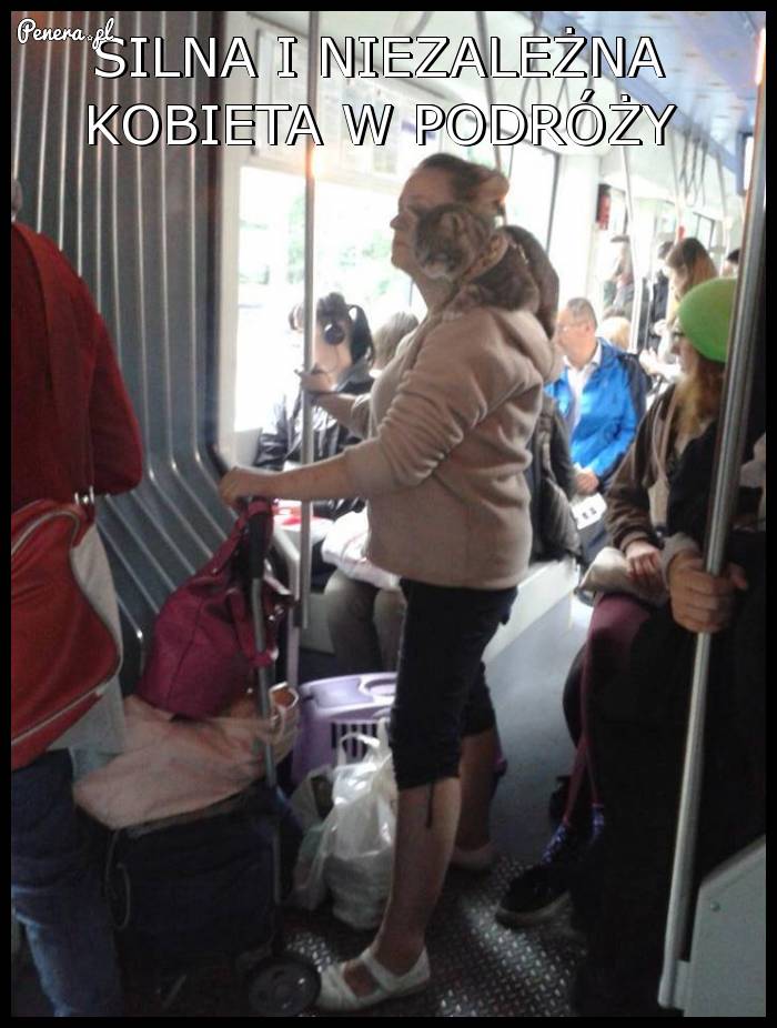 Silna i niezależna kobieta w podróży