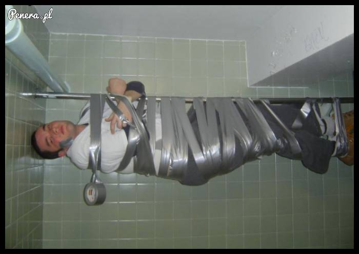 A mówili żebyś nie zasypiał na imprezie