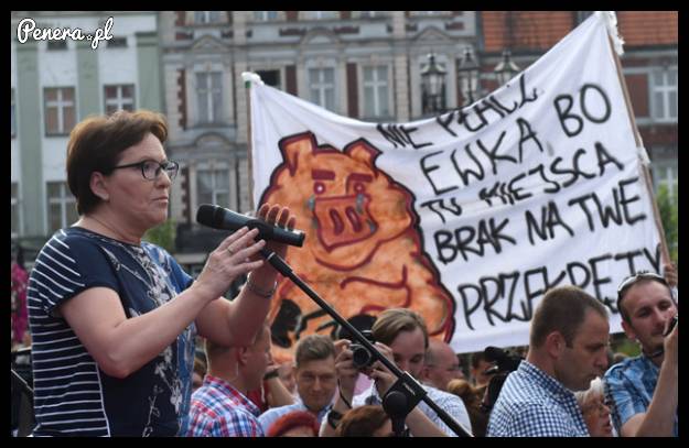 Nie płacz Ewka bo tu miejsca brak