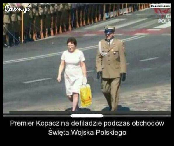 Premier Kopacz i stylówa na defiladzie