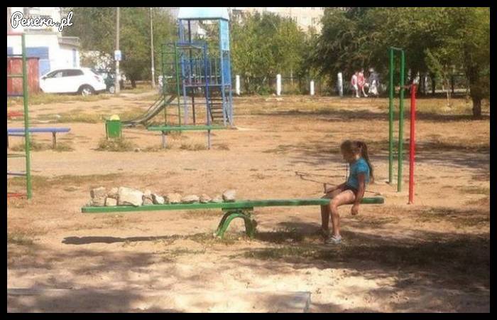 Bo wszyscy przed komputerami