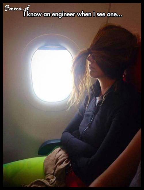Sprytny sposób na spanie w samolocie