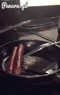 Gdy smażysz coś na patelni