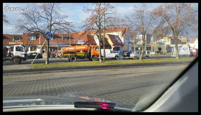 wy 'robicie' my wywozimy