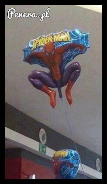 Balon Spiderman`a