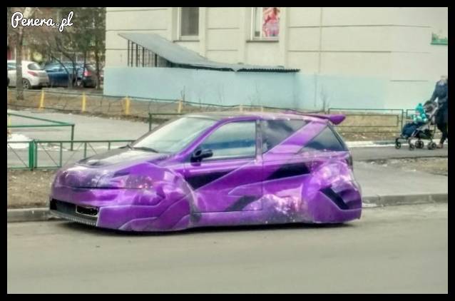 Kogoś poniosła fantazja z tym samochodem!