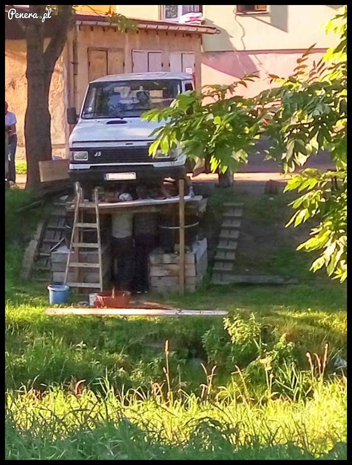 Dawaj Andrzej na kanał, sami to zaraz naprawimy!