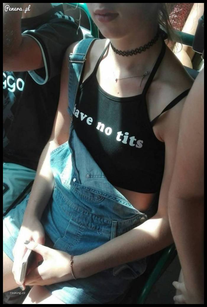 Przynajmniej jest tego świadoma :D