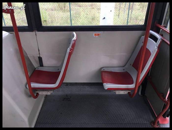 Coś chyba nie tak z tym siedzeniem :D