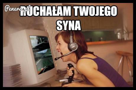 Hejt mamusia w internetach