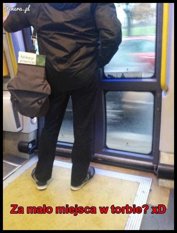 Za miało miejsca w torbie?