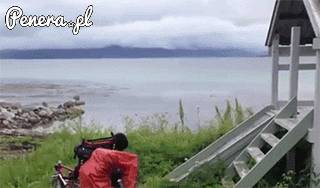 Że niby ja nie wbiegnę?!