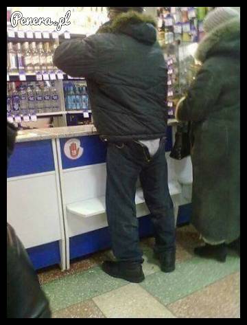 Pierwszy stycznia w sklepie monopolowym