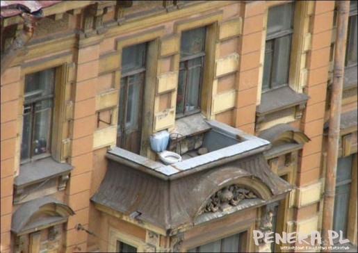 Kibelek z widokiem na miasto Kibelek z widokiem na miasto