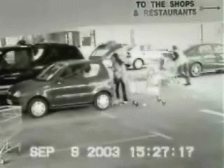 A tak pakuje zakupy kobieta która ma okres