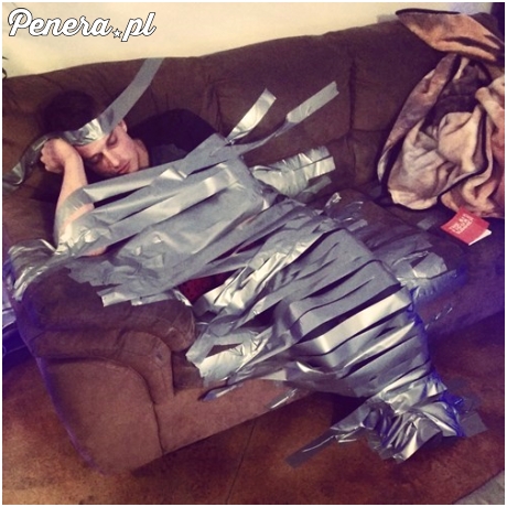 Bo narzekał, że pokój mu zaczyna wirować ;)