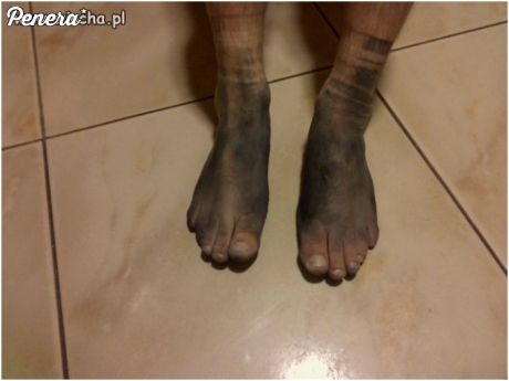 Cały dzień w chińskich skarpetkach