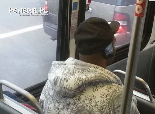 Murzyński zestaw głośnomówiący Murzyński zestaw głośnomówiący