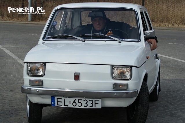 Dwa zimne łokcie w maluchu