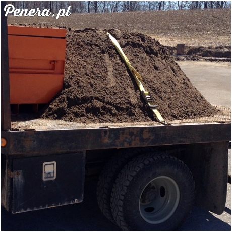 Dobrze że zabezpieczył ten piach