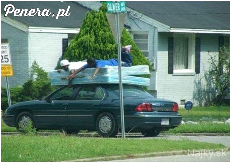 Dwóch murzynów na latającym dywanie