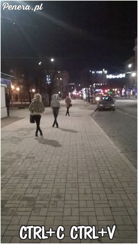 Dziewczyny na przystanku