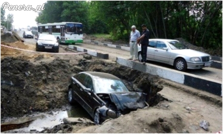 Idiota się bardzo spieszył Idiota się bardzo spieszył