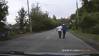 Kulturalny powrót z imprezy