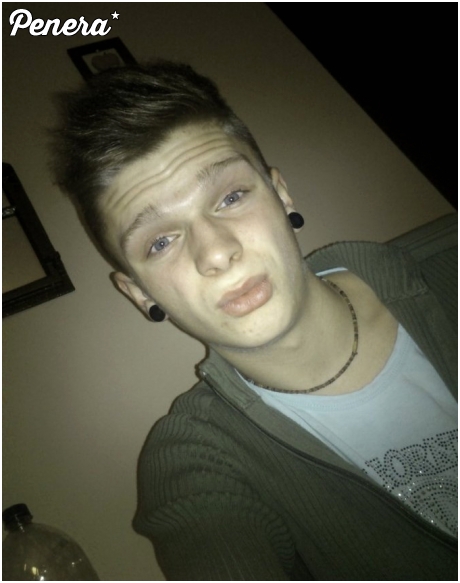 Mina srającego kota