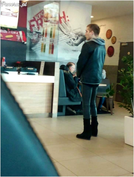 Nie ma to jak ciuchy siostry