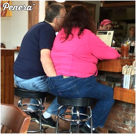 Pewnie rodzynek do deseru szukał