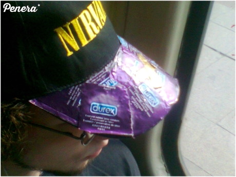 Prawiczek i jego czapka