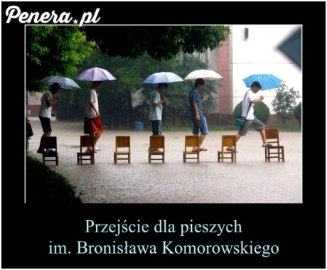 Przejście dla pieszych im. Komorowskiego