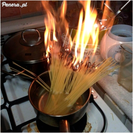 Przepis na płonące spagetti