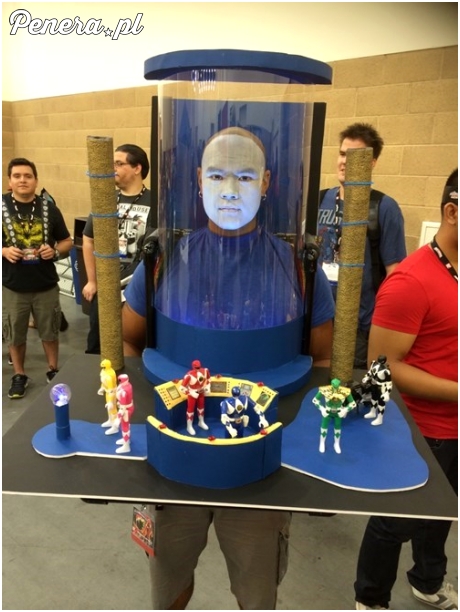 Przesadzony fan Power Rangers