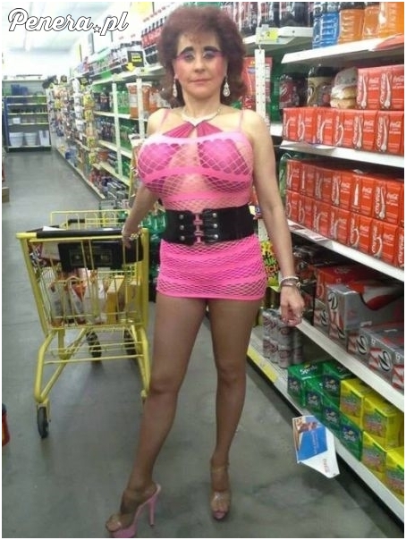 Rewelacyjny strój i makijaż na zakupy