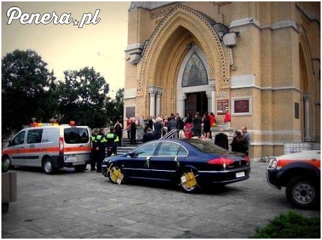 Straż miejska wie jaki dać prezent ślubny