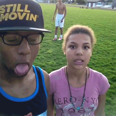 Szybka kara za głupie miny