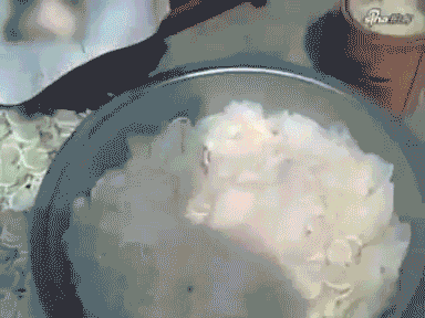 Tak się w chinach robi prezerwatywy