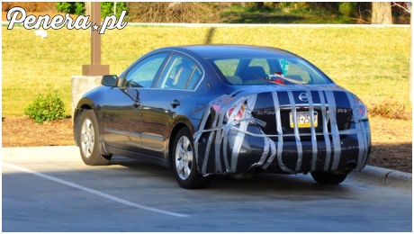 Taśmą wszystko da się naprawić ;)