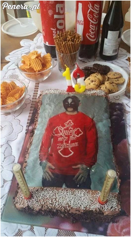 Tort urodzinowy 13-latki