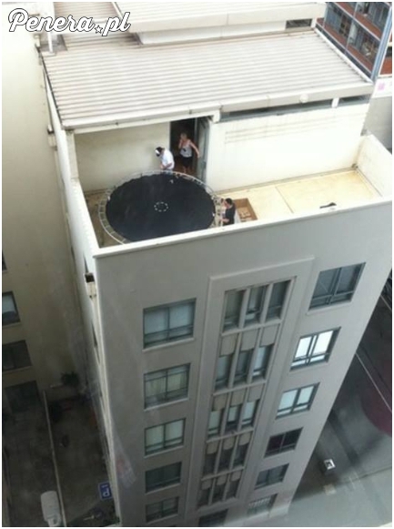 Trampolina dla niechcianych dzieci