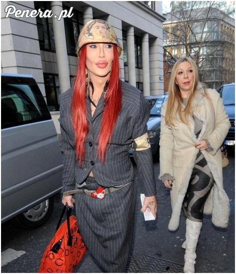 Weźcie mi wyjaśnijcie co się porobiło z jej mordą