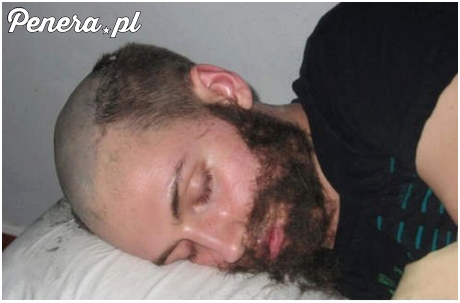 Właśnie dlatego lepiej nie zasypiać na imprezie