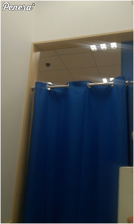 Wszystko pod czujnym okiem ochroniarza