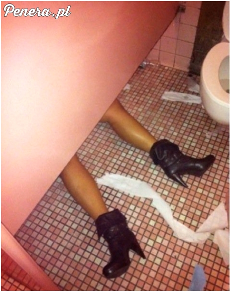 Zmęczona imprezą postanowiła trochę odpocząć